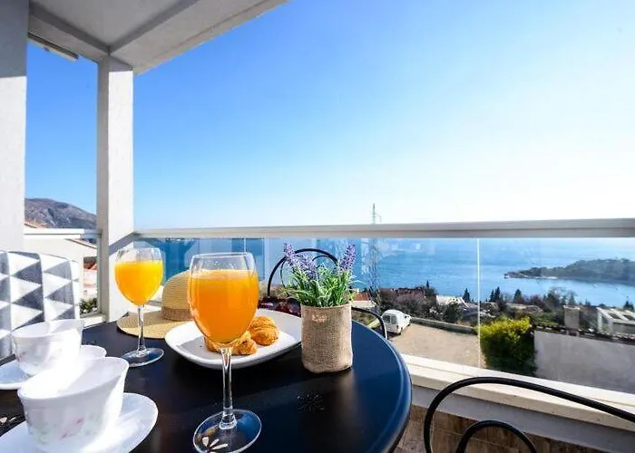 Apartamento Capitano - Two Bedroom With Balcony And Sea View Uti Mlini