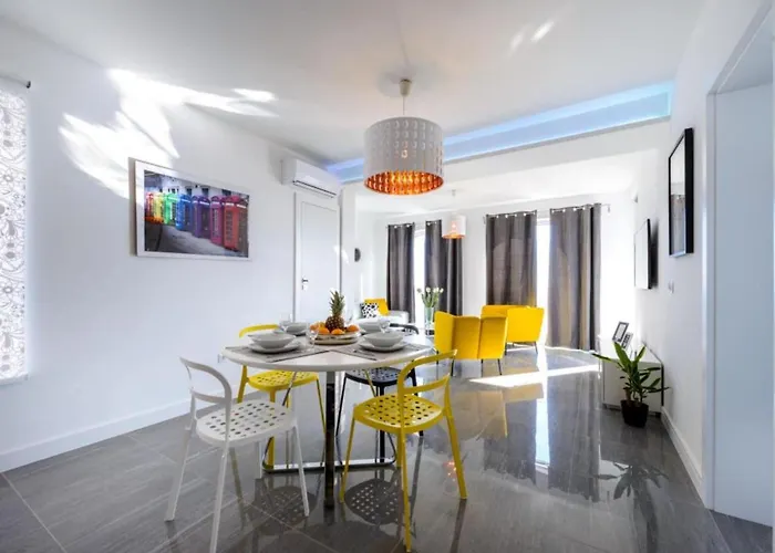 Apartamento Capitano - Two Bedroom With Balcony And Sea View Uti *