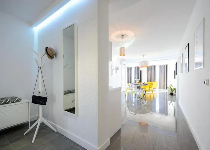 Capitano - Two Bedroom With Balcony And Sea View Uti Apartment Mlini