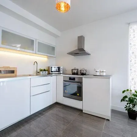 Capitano - Two Bedroom With Balcony And Sea View Uti Apartment Mlini
